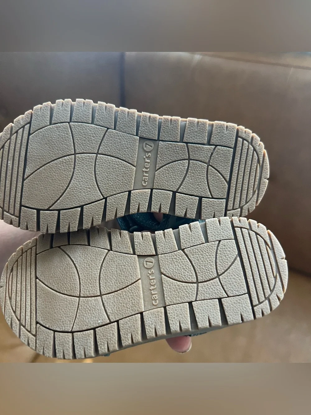 Carter’s Gabriel Kids Boys Gray Camo Sandals Comfortable Hook & Loop Straps Sz 7